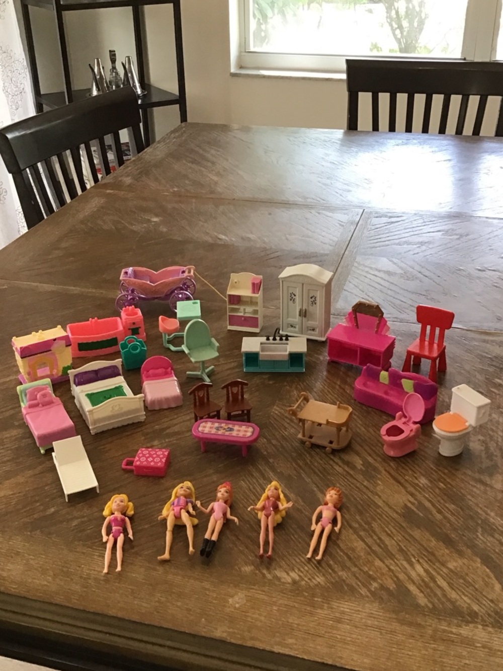 Dolls – some Disney princess, and Polly pocket. + dollhouse accessories.